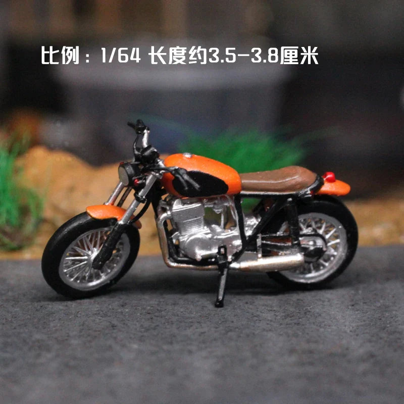1:64 Scale Miniature Motorcycle Model Scene Versatile Mini Motorcycle High Simulation Retro Mini Motorcycle Hand-painted